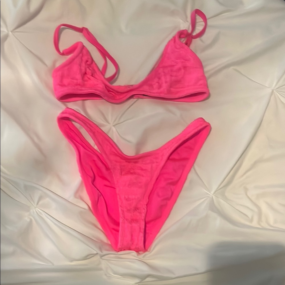 Triangl MAIA hot pink bikini set